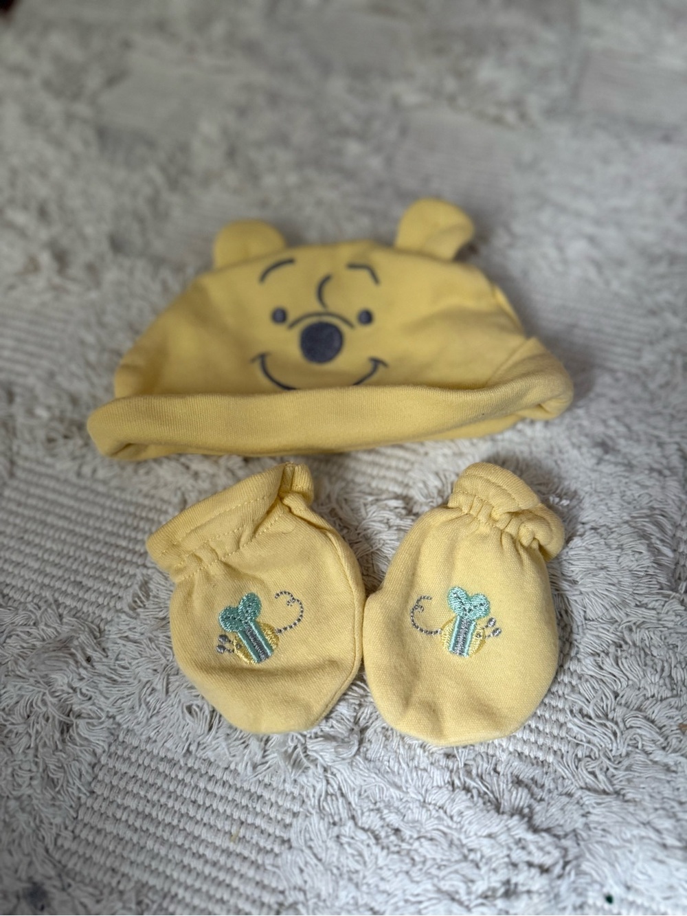 DISNEY BABY | hat & mitt set